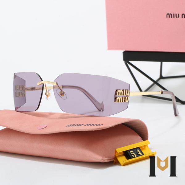 Óculos de Sol Feminino Miu Runway